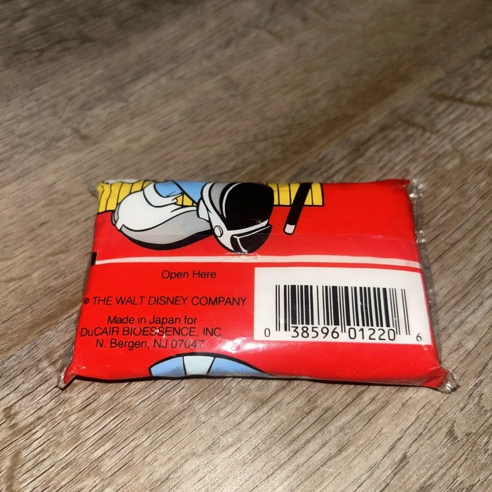 SEALED Vintage Disney Mickey‎ Mouse Facial Tissues Mickey Blue Suit Top Hat